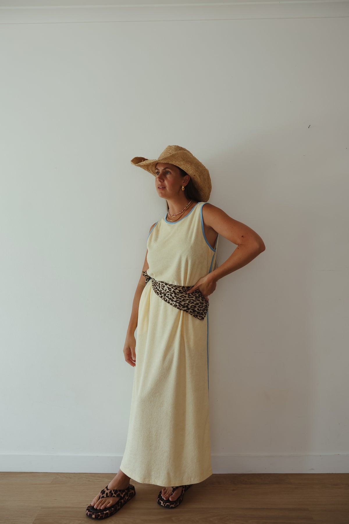 LADIES HORIZON TERRY MAXI DRESS - BUTTER