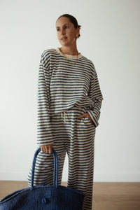 CASPIA LONG SLEEVE CREWNECK KNIT TOP - BLUE STRIPE