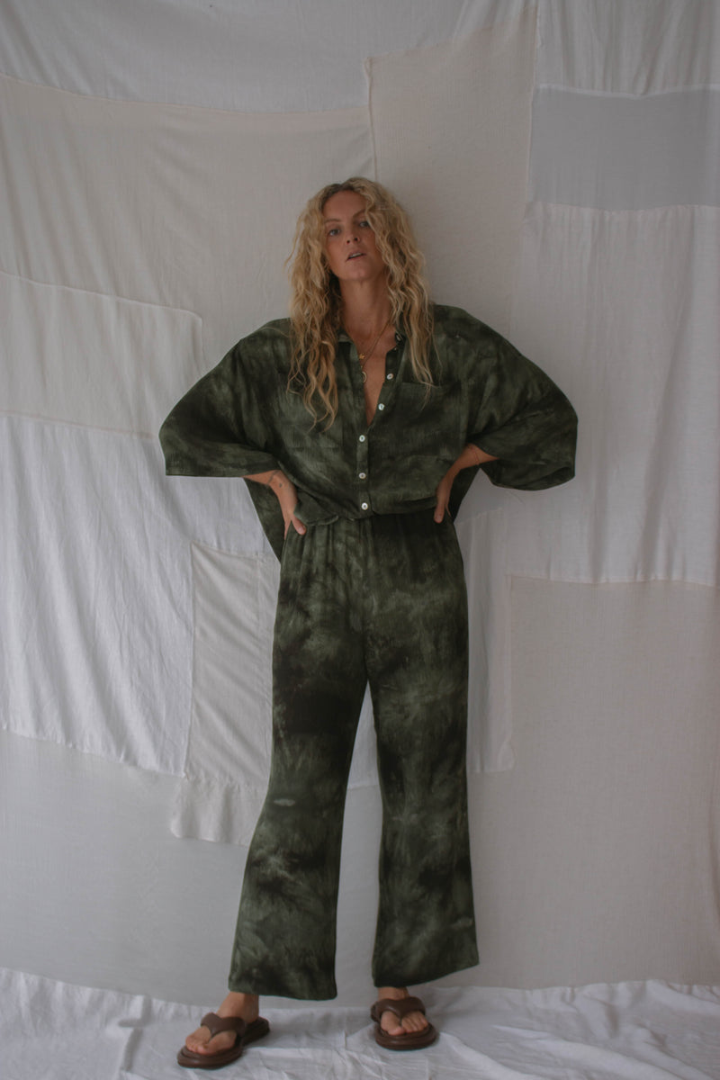 LADIES MOLLY TIE DYE SHIRT - KHAKI