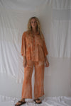 LADIES MOLLY TIE DYE SHIRT - BURNT ORANGE