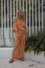 LADIES MOLLY TIE DYE SHIRT - BURNT ORANGE